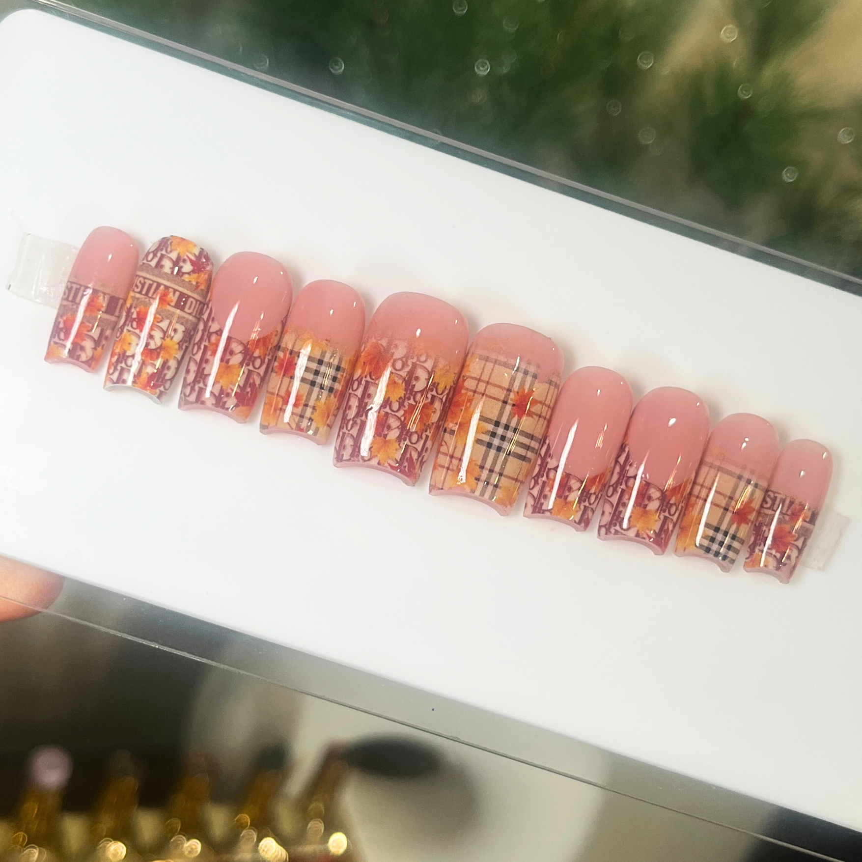 Ready To Ship (Medium).